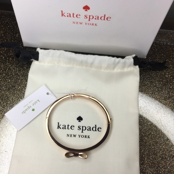 Last 1🔥 ♠️Kate spade rose gold bow bracelet - Picture 3 of 4
